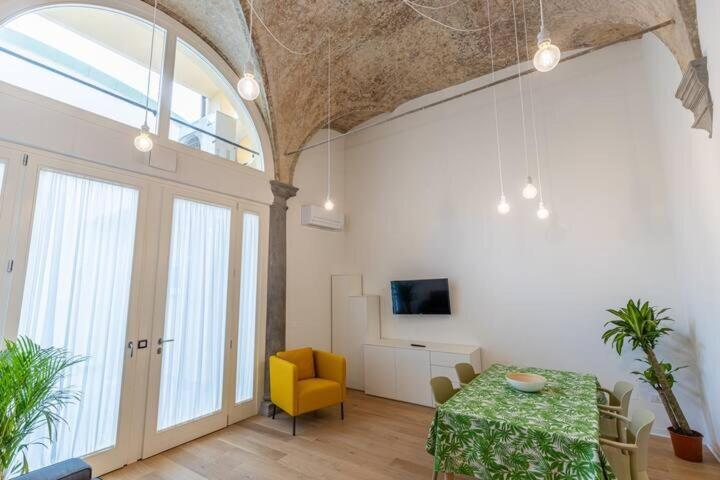 Colonna Frescobaldi 1ab Florença